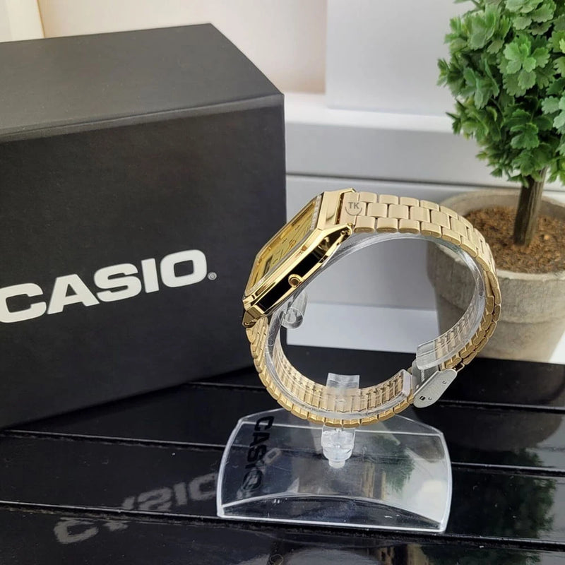 Relógio Casio Vintage Unisex AQ-230GA-9BMQ - Gold